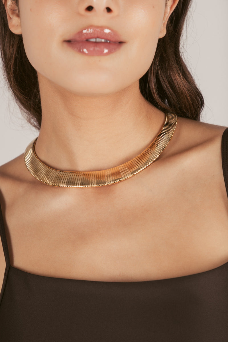 Stella Golden Collar Necklace