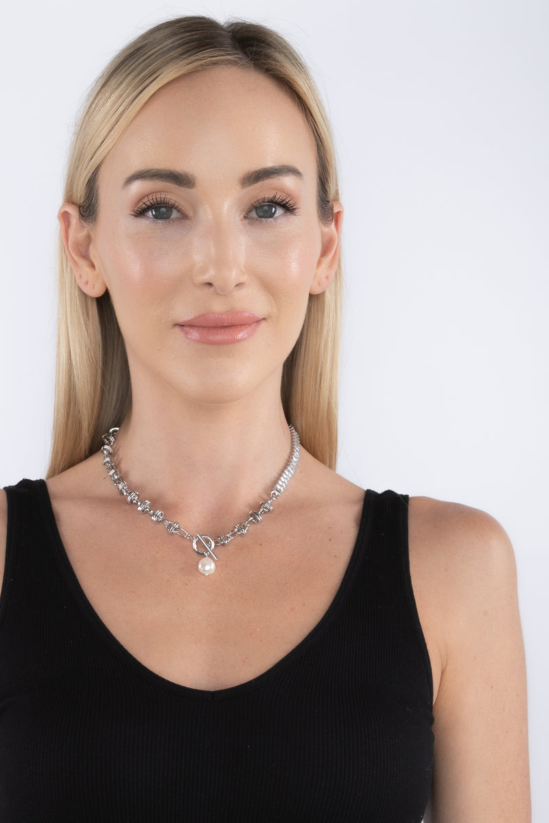 Lillian Silver Tone Necklace