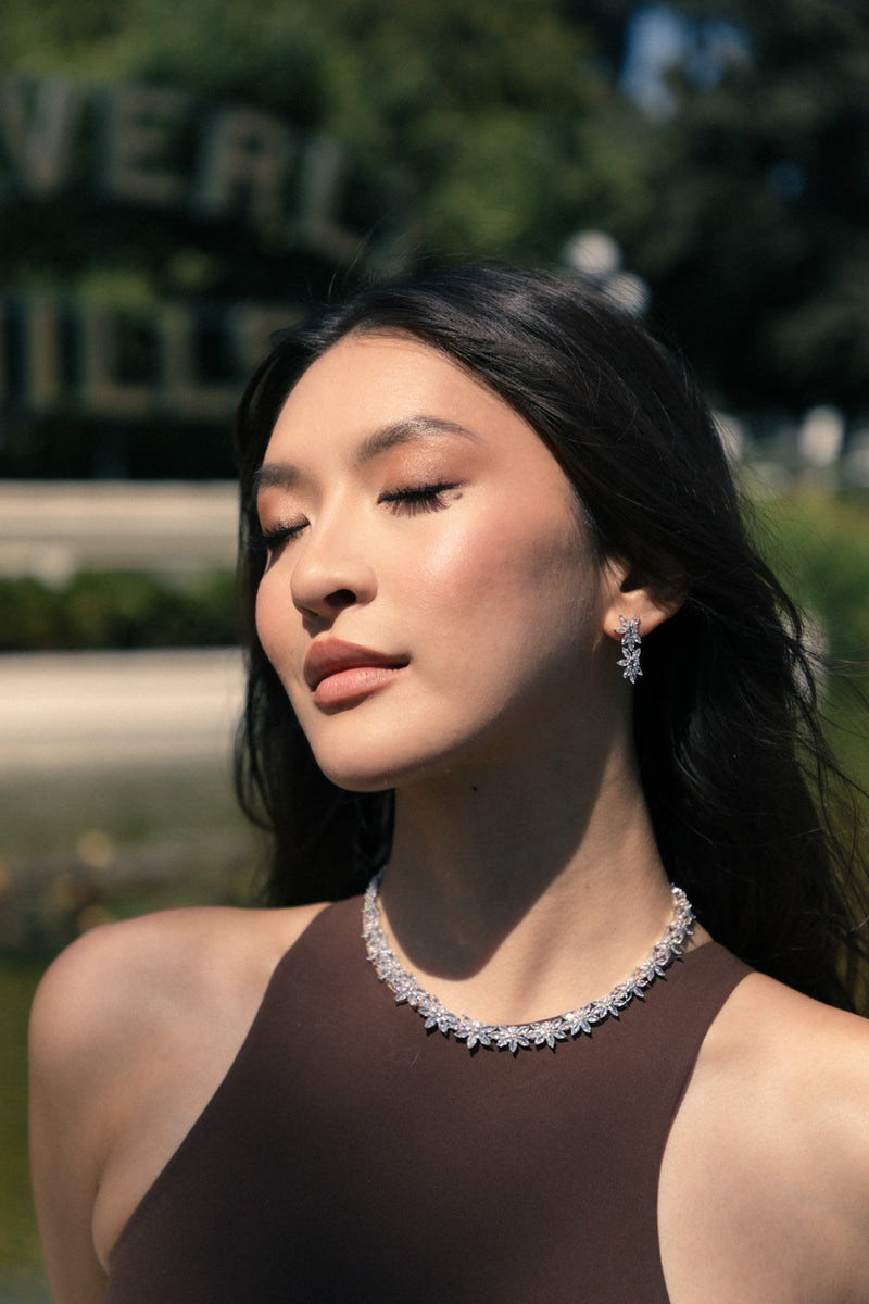 Mary Leaf Necklace
