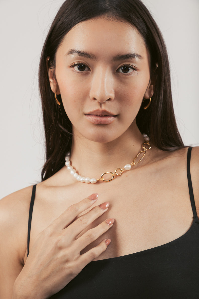 Mina Shell Pearl Chain Necklace
