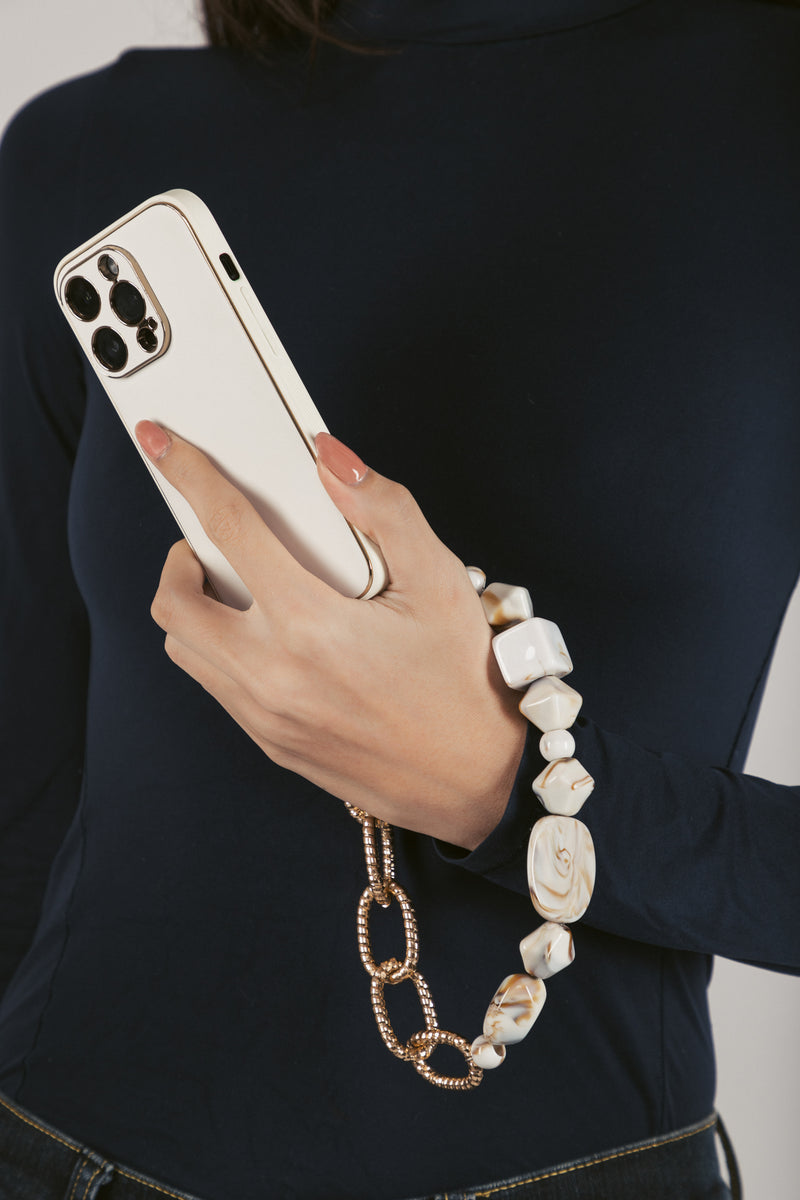 Clara Coastal Link Phone Charm