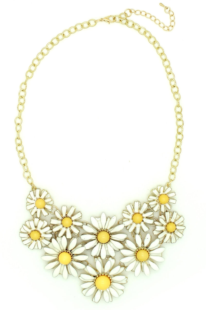 Daze Necklace