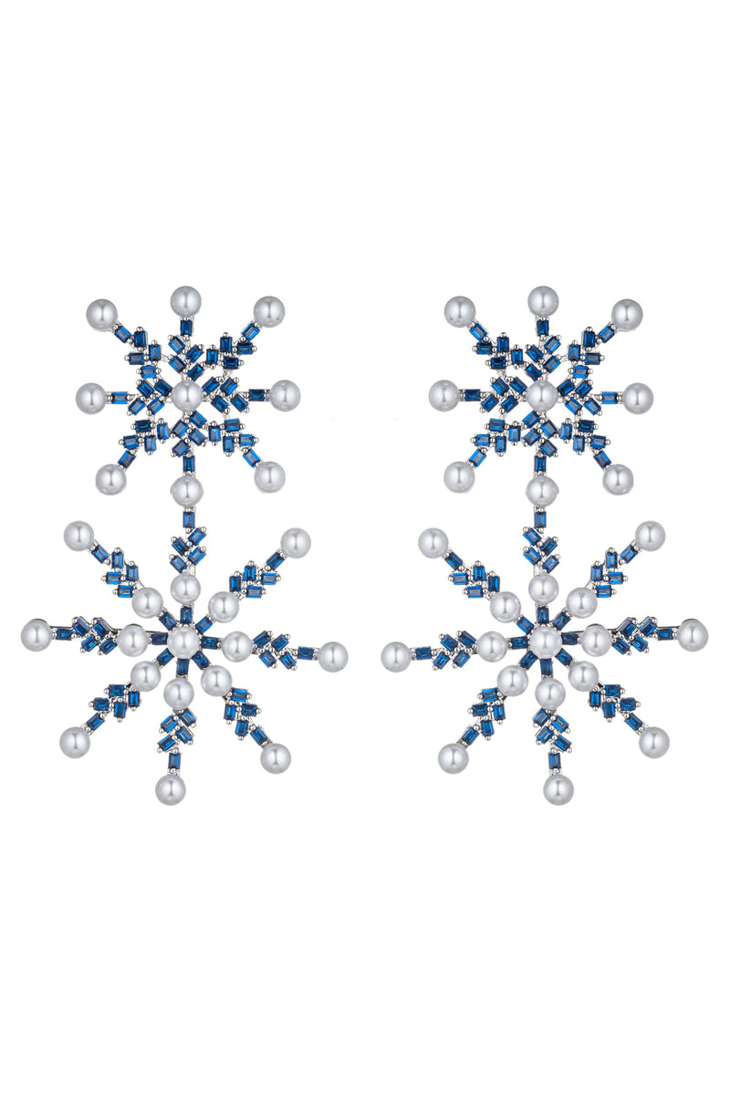 Blue Snowflake Cubic Zirconia Earrings: Winter's Beauty Adorns Your Ears.
