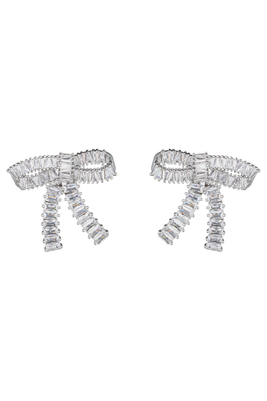 Le Bow Cubic Zirconia Stud Earrings: A Touch of Elegance for Every Occasion.