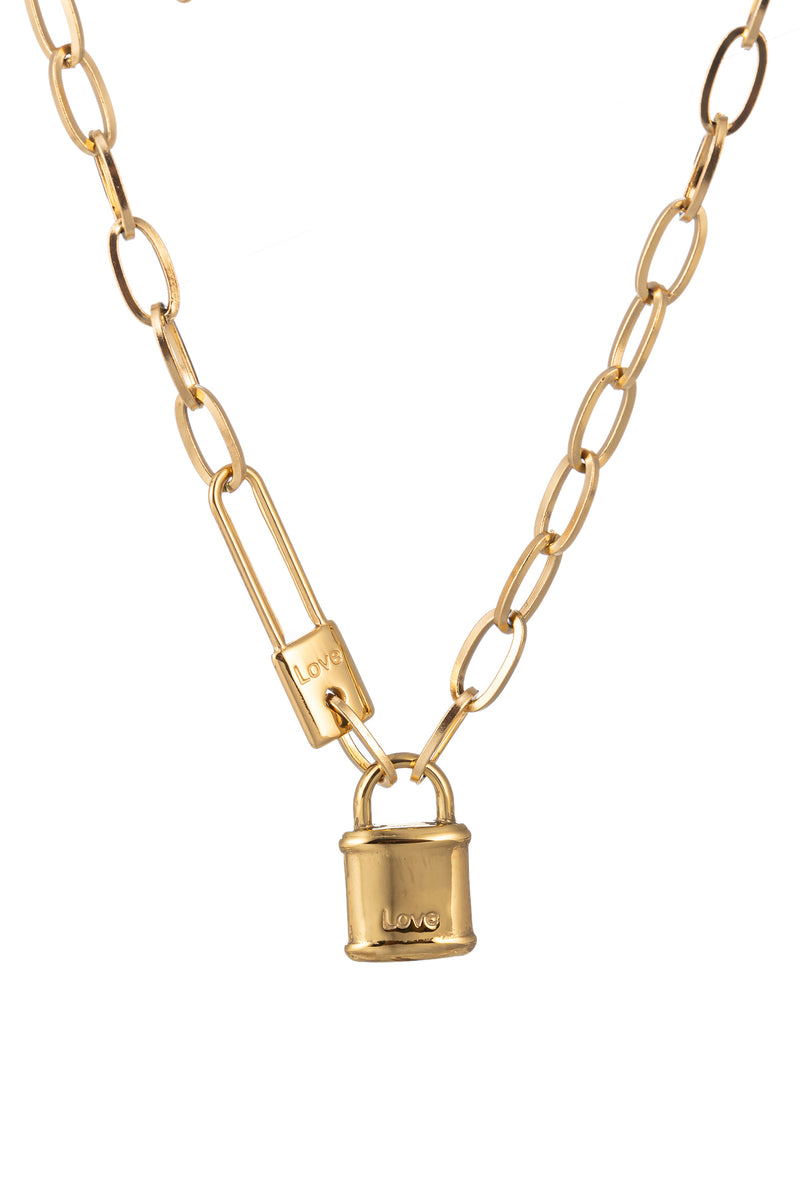18k gold plated lock pendant necklace.